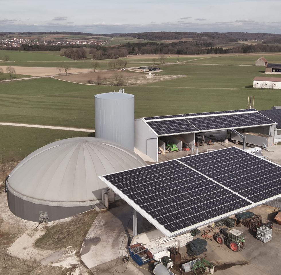 Referenz - Projekt - Hans van Bebber - Biogasanlage Luderschmid Wolferstadt - Grosser - Pufferspeicher - Grosser Waermespeicher - Solarpark